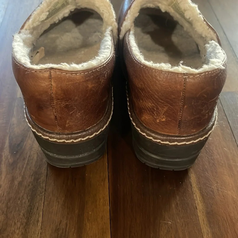 Earth Brigitte brown leather clogs - Picture 4 of 9